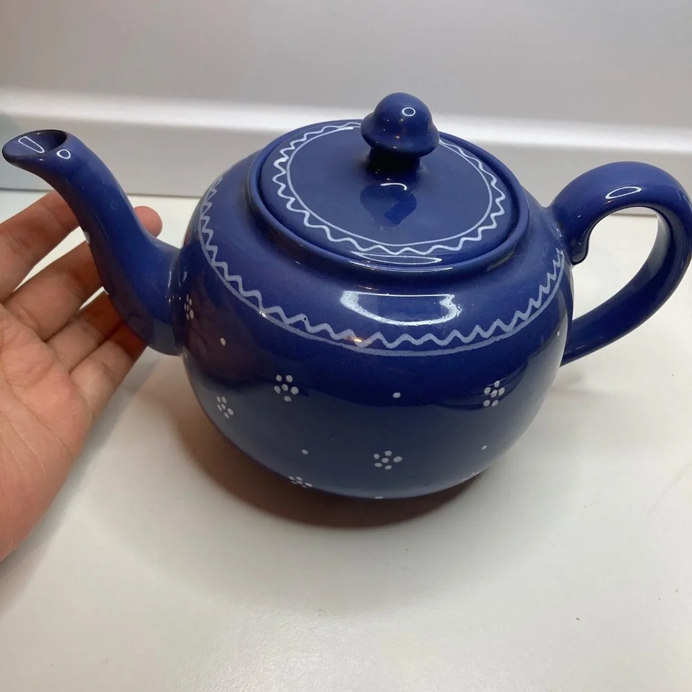 Williams Sonoma VAROSLOD HUNGARY MAJOLICA TEAPOT And Warmer HUNGARIAN DESIGN